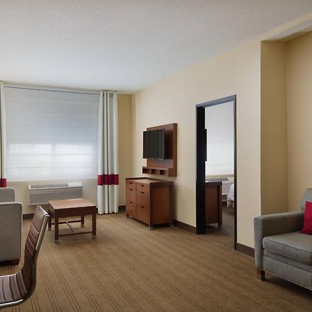 Four Points By Sheraton Portland East Fairview Екстериор снимка