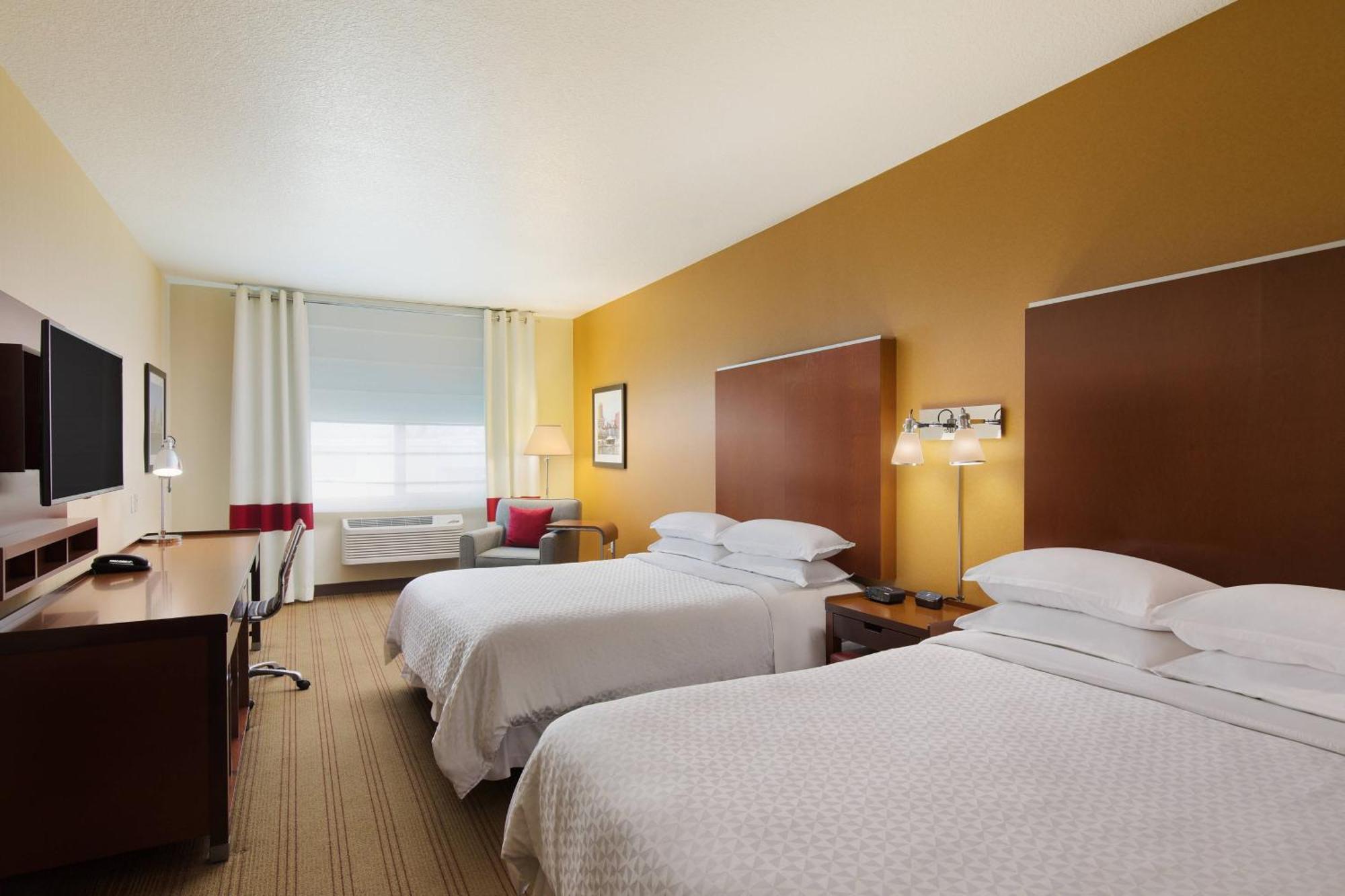 Four Points By Sheraton Portland East Fairview Екстериор снимка