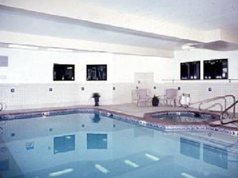 Four Points By Sheraton Portland East Fairview Съоръжения снимка